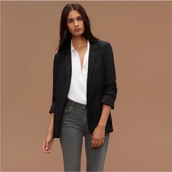 Aritzia Talula Kent Blazer Open Front Lightweight Black Relaxed fit Size 0 - Picture 12 of 12